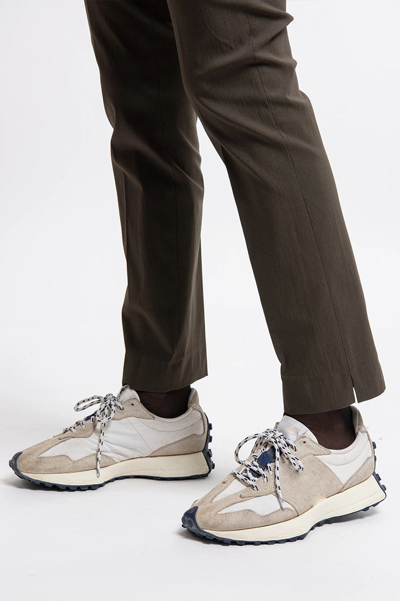 pantalon lize kaki detail